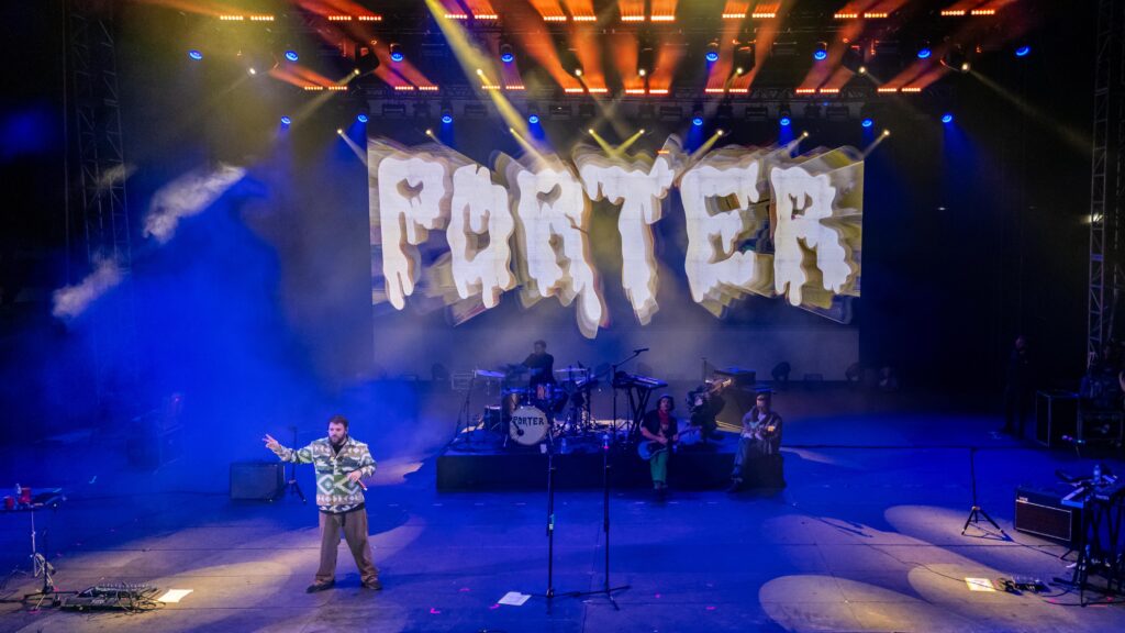 1bae8ec4-b4c9-48fd-86e4-cbcb1b74823e