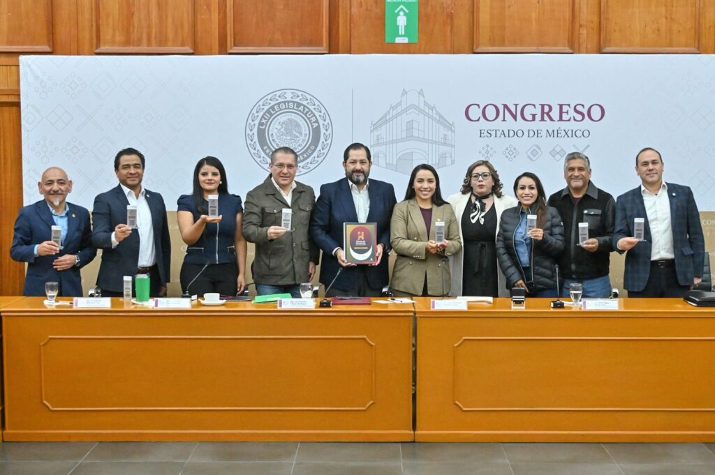 44b26951-3a2b-48aa-9d38-31a412a95f11