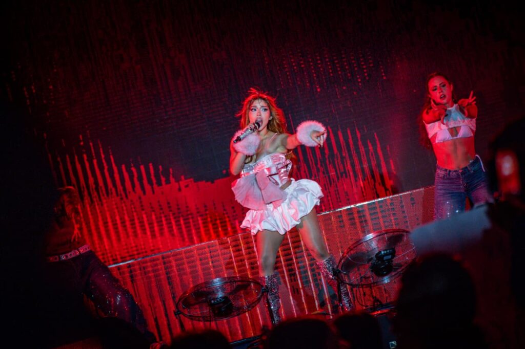 f7c4b76c-576c-4e62-a77d-20af4e940e08