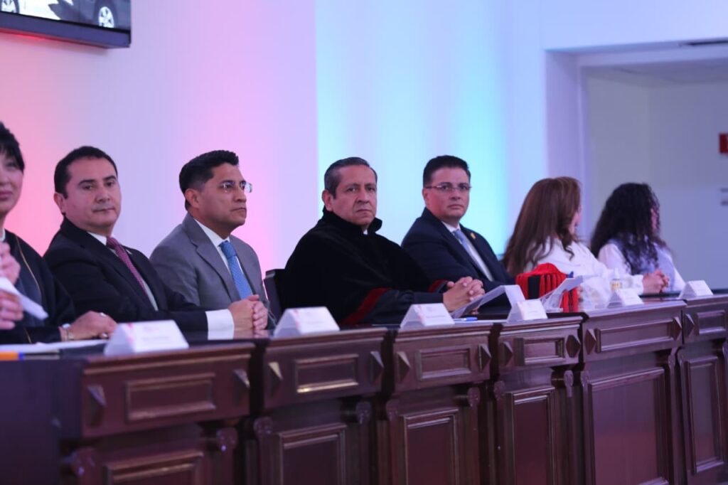 7e9eccc3-d6e4-4d3c-9d10-635cfd6a19bc