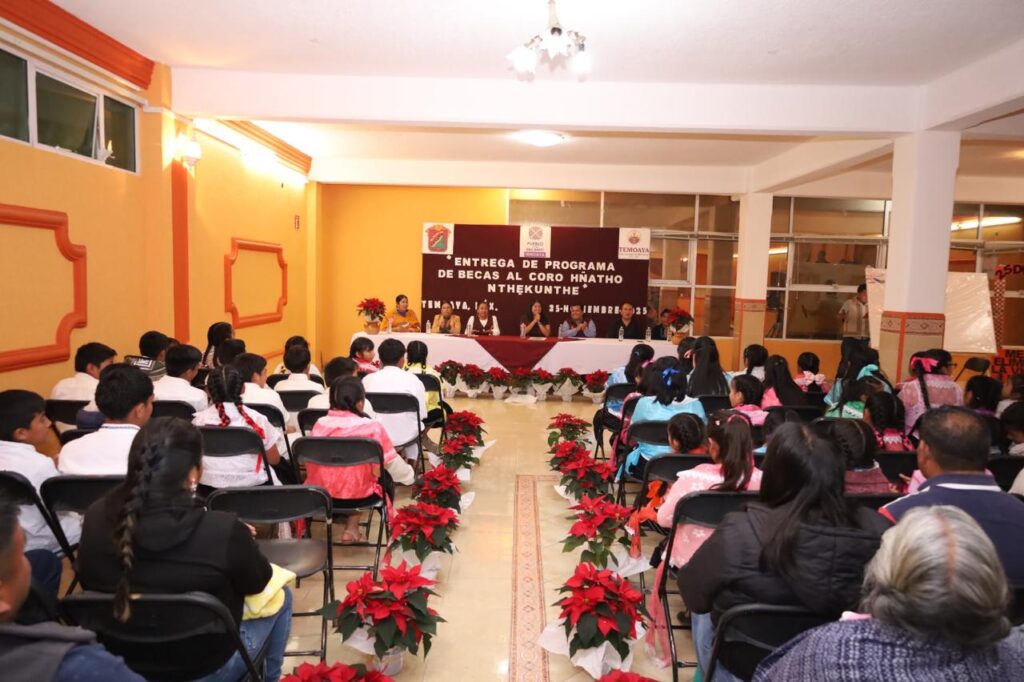 ef9d609b-6526-45c0-97e2-2aebc990a574