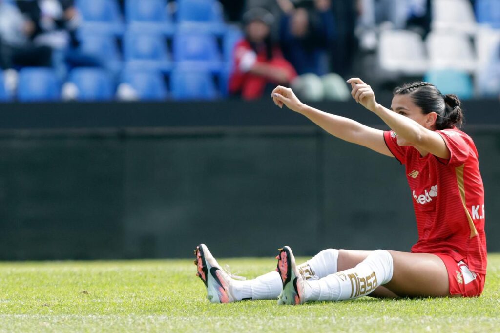 0e9b81dc-02b0-4f0d-b594-97a132fdf7ef