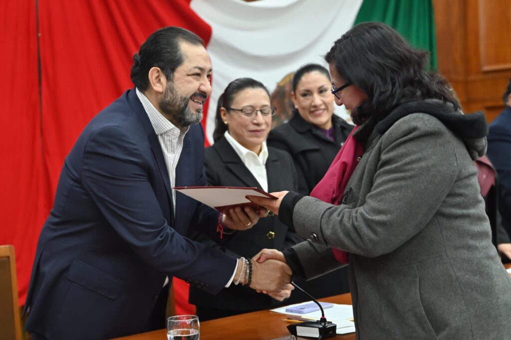 90090832-860b-46f2-8ca8-8ad4205f1024