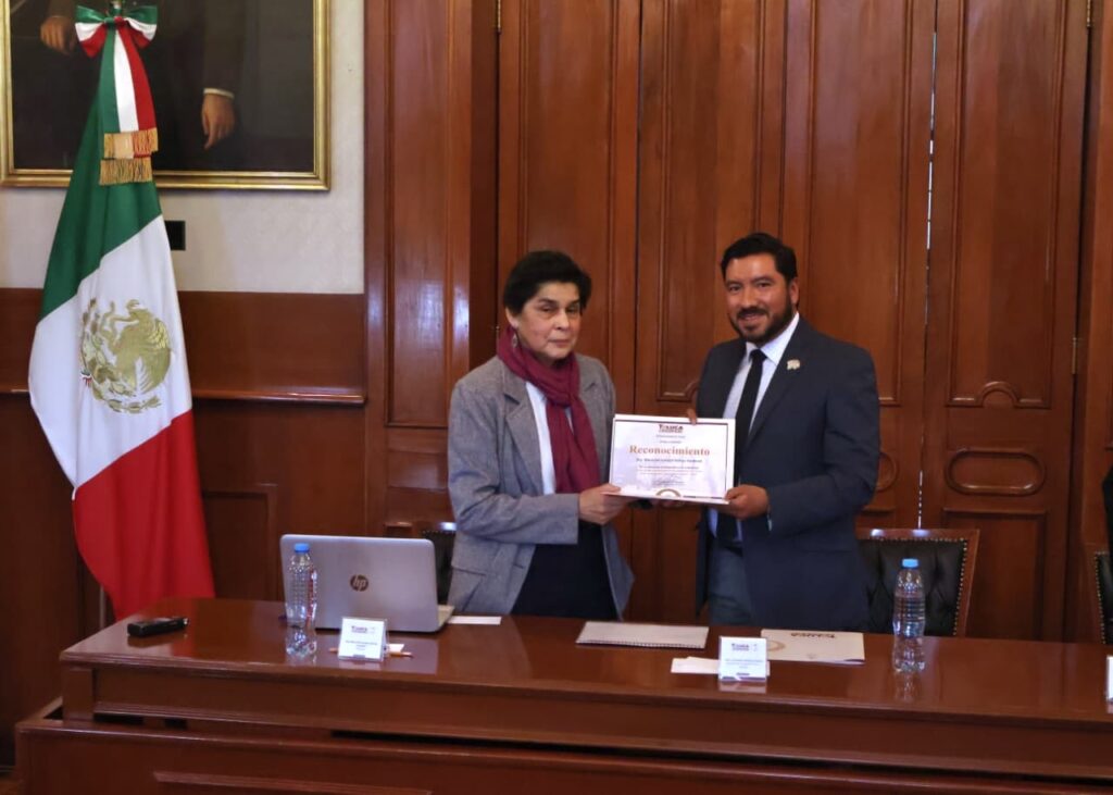 92f7eb5e-ac64-402e-b001-e694d65d17f3