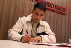 e5797fc2-4e57-4a54-a7ee-9e80110f846a