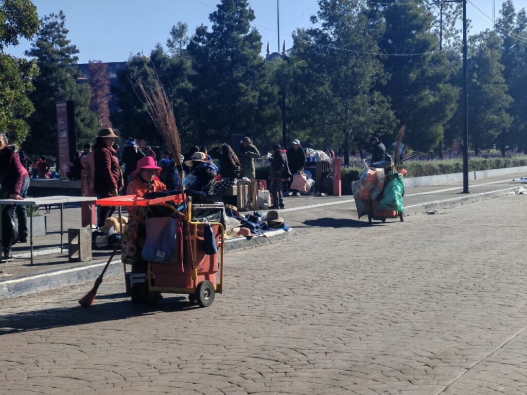 2a8138ab-8779-48b6-964a-ac577a56e24c