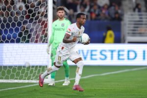 b11f6978-a9ca-4fd8-b608-ee33f49e098f