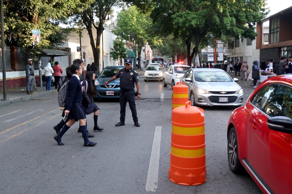 57b0aae7-e043-4b1b-8f76-d702c9aacc35