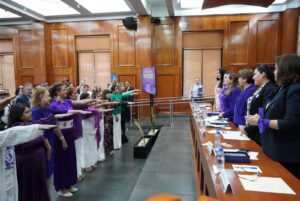 b6b40c1f-affb-478c-8337-f6b0a4944bb6