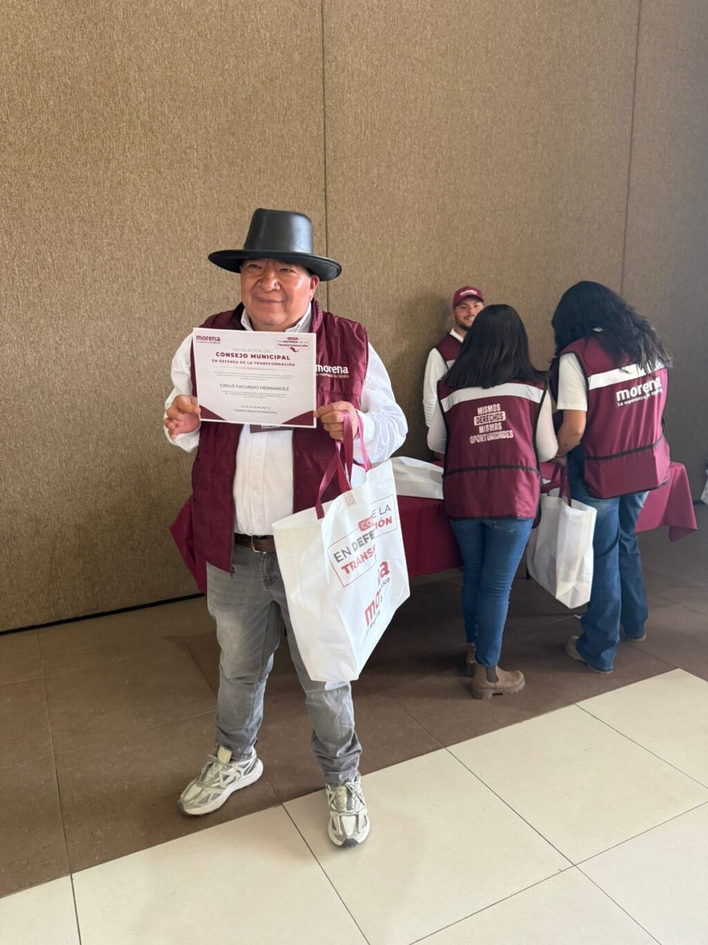 c0218898-64eb-4563-9a16-3bdf684f017b