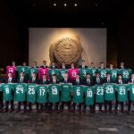 FOTOGRAFÍA OFICIAL DE LA SELECCIÓN NACIONALDE MÉXICO EN EL MUSEO DE ANTROPOLOGÍA